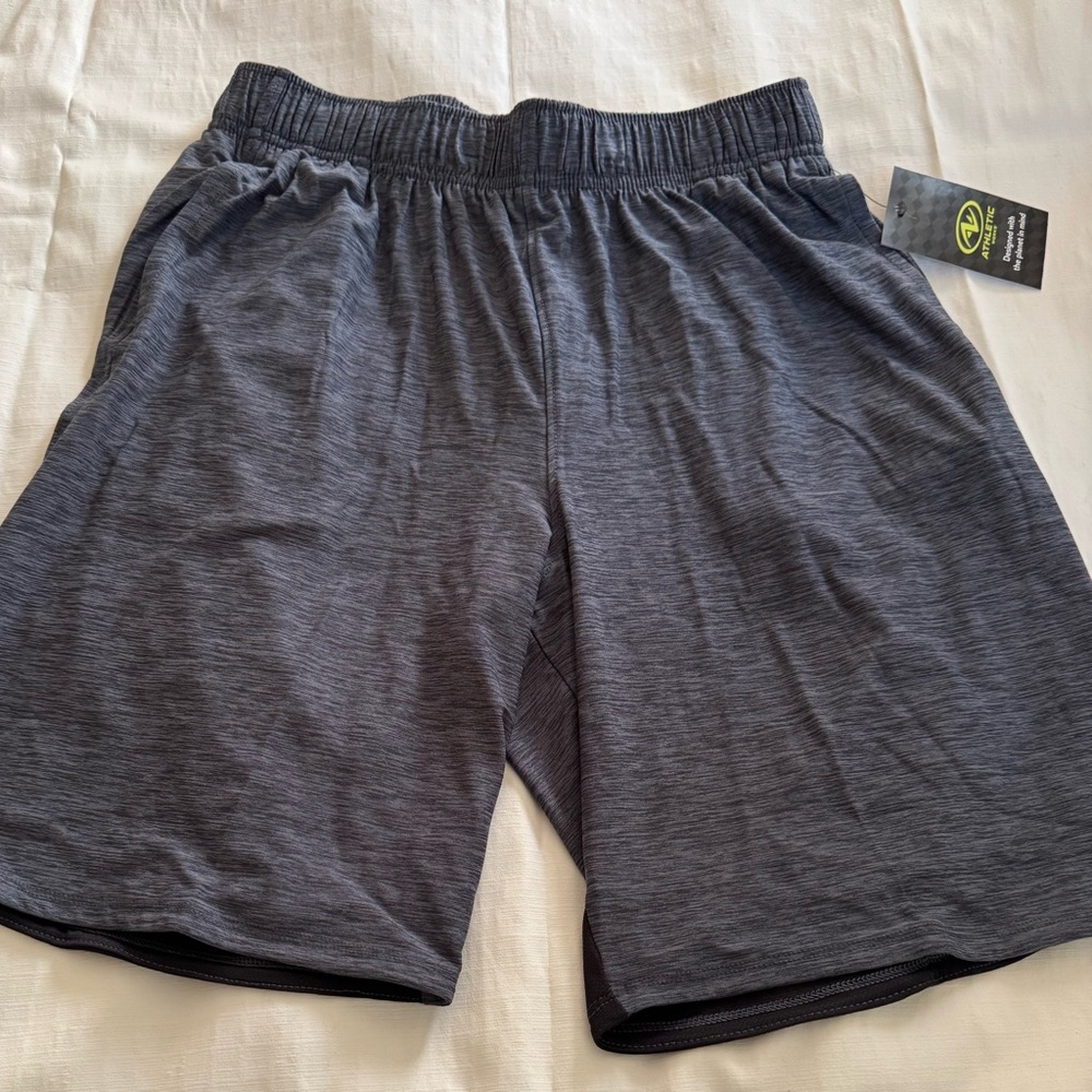 NWT Athletic Works Grey Performance Shorts Men's Boy's Small 28-30 Active